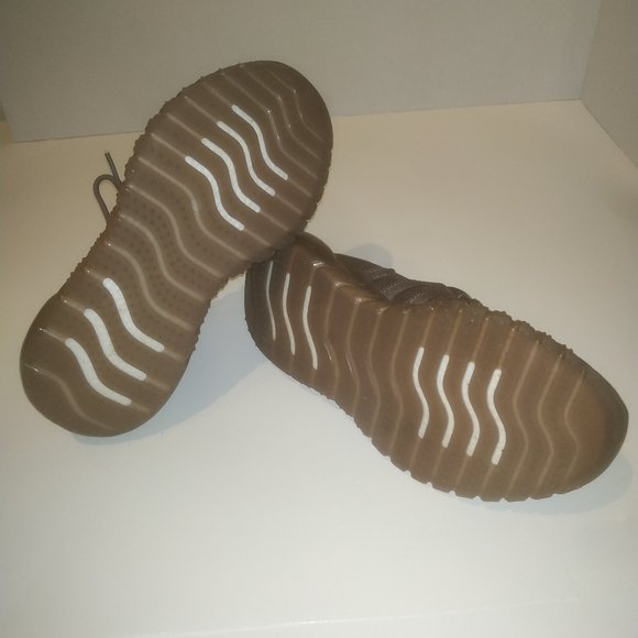 Men's Taupe Brown Running Sneakers - Picture 3 of 6